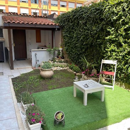 Apartament House With Private Garden Rzym Zewnętrze zdjęcie